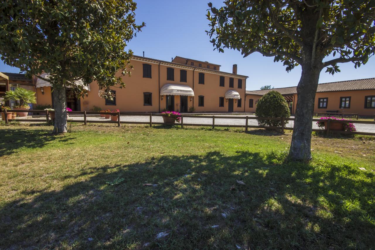 Hotel Antico Casale Le Fossate Giove Exterior foto
